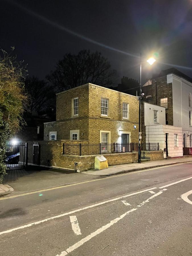 Vila 4 Islington Park Street Londýn Exteriér fotografie